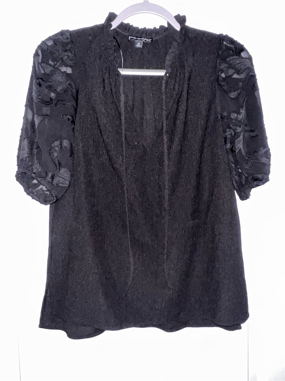 Black Puff-Sleeve Textured Blouse